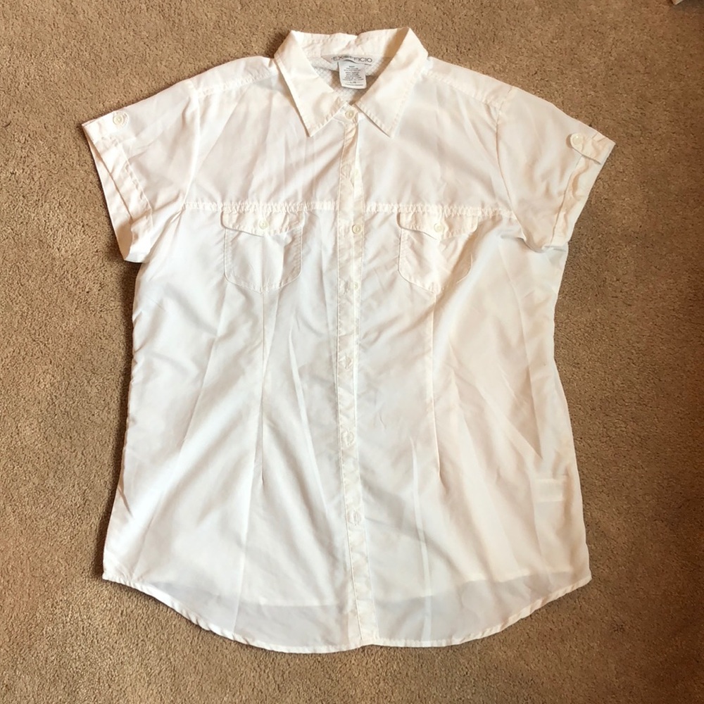 Lightweight Exofficio button up white shirt